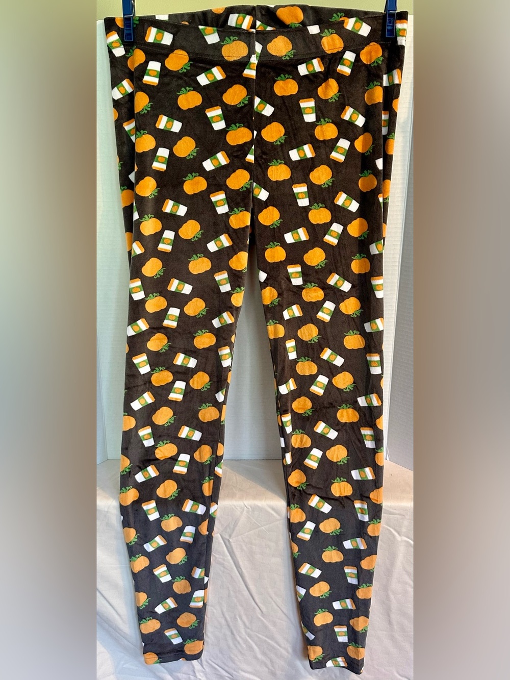 Serra Black Leggings with Orange Pumpkin & White Coffee Cup Pattern
